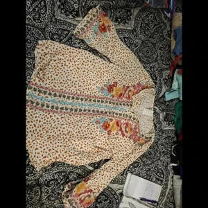 SAVANNA JANE Sz Lg Multicolor Leopard Embroidered Floral Boho Bell Sleeve Top